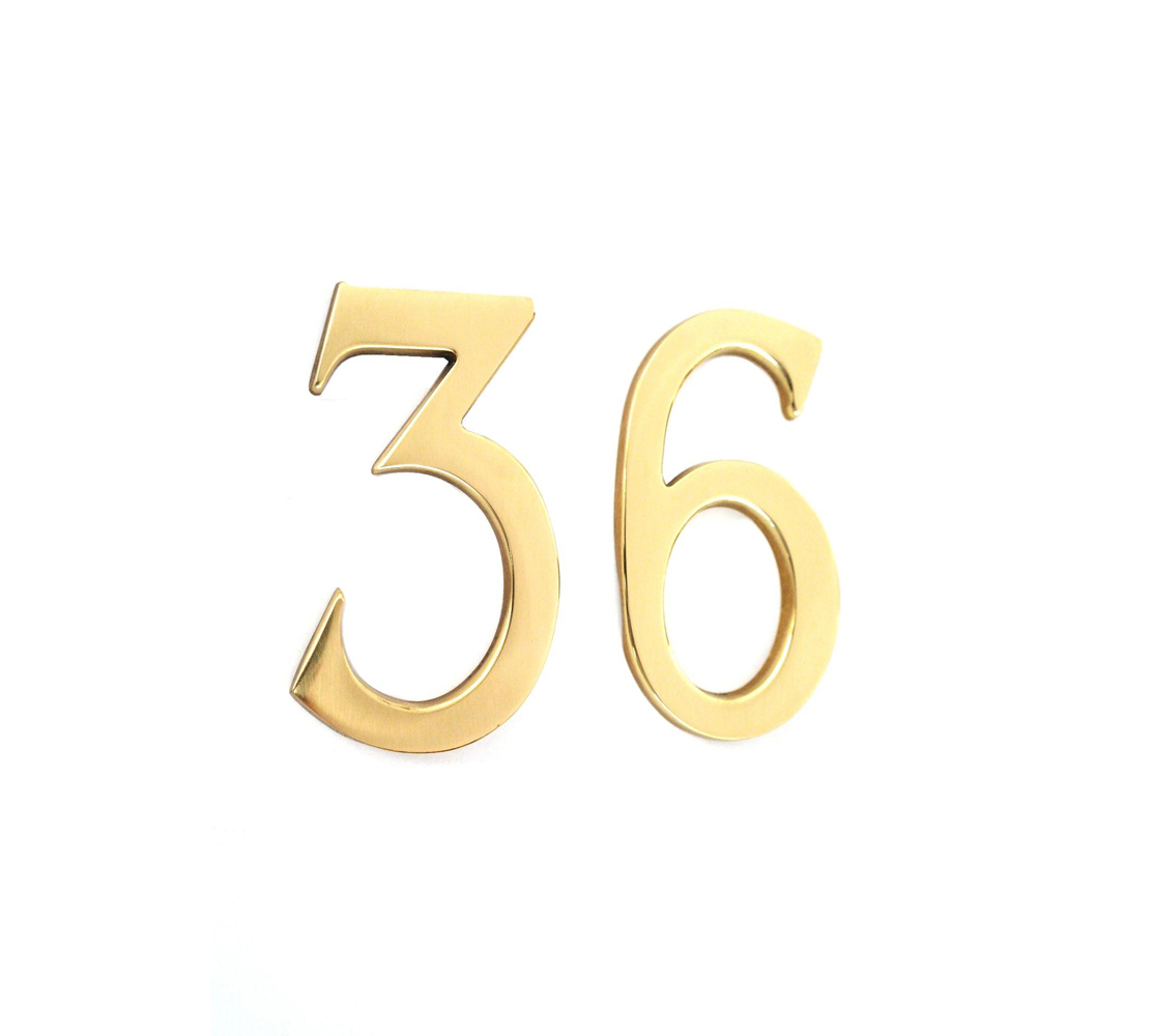 Algarismos Latão de 50 mm a 180 mm fixação oculta